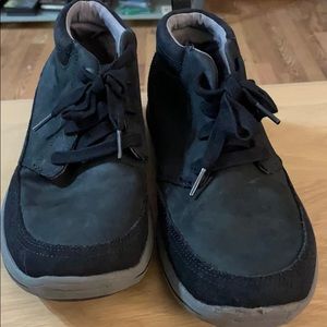 SKECHERS Black suede boots size 9 mens